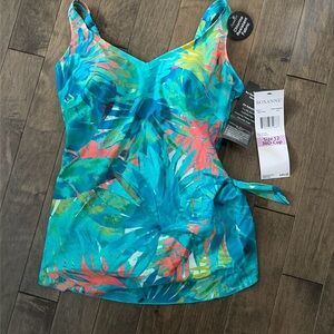 Roxanne bathing suit size 12 cup 36D. NWT